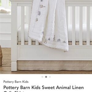 Pottery Barn Kids Sweet Animal Linen Quilt - White and Gray